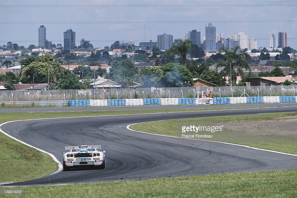nelson-piquet-of-brazil-drives-the-hollywood-mclaren-f1-gtr-during-picture-id130014207