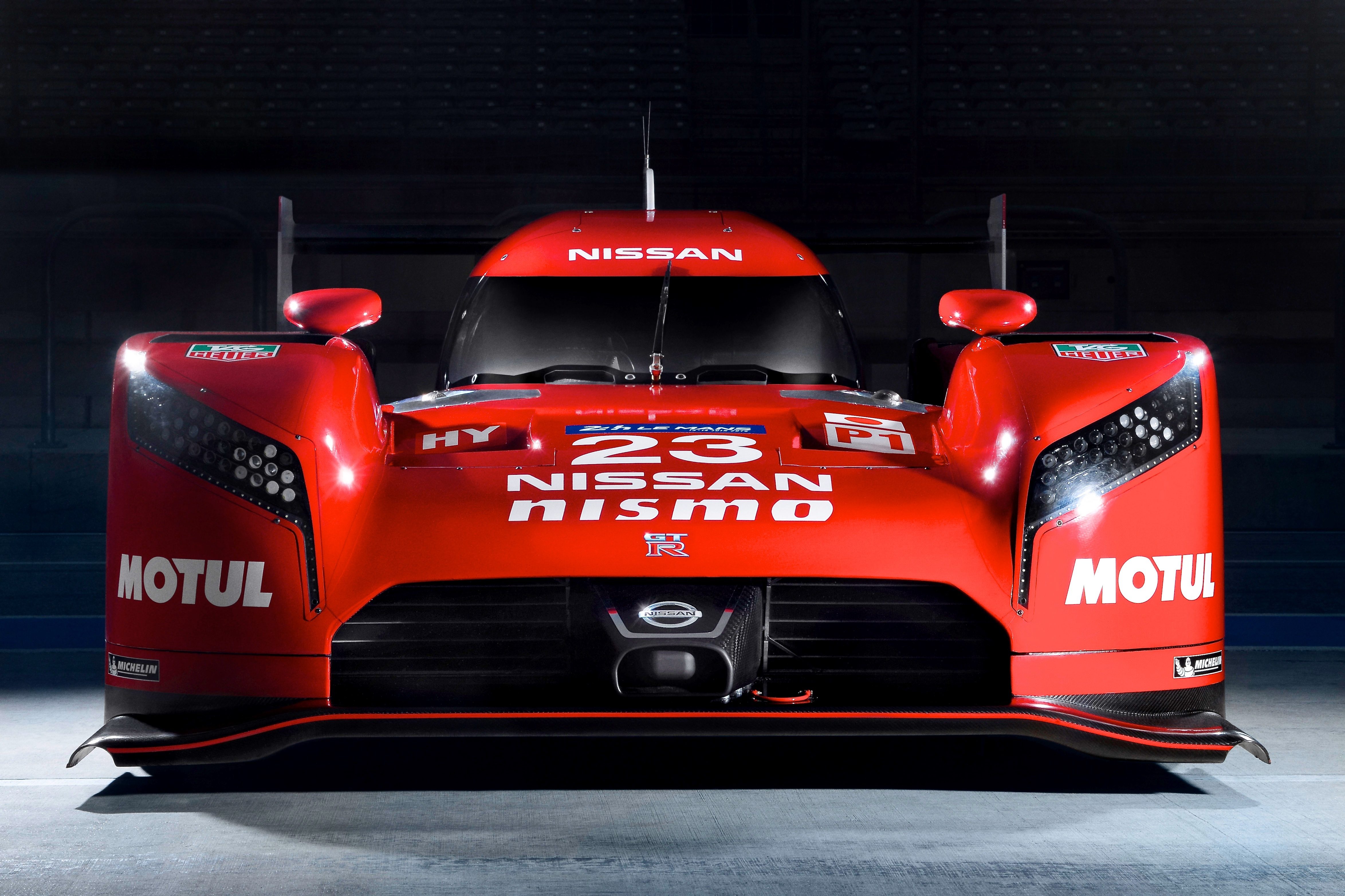 Nissan_GT-R_LM_NISMO_04.jpg