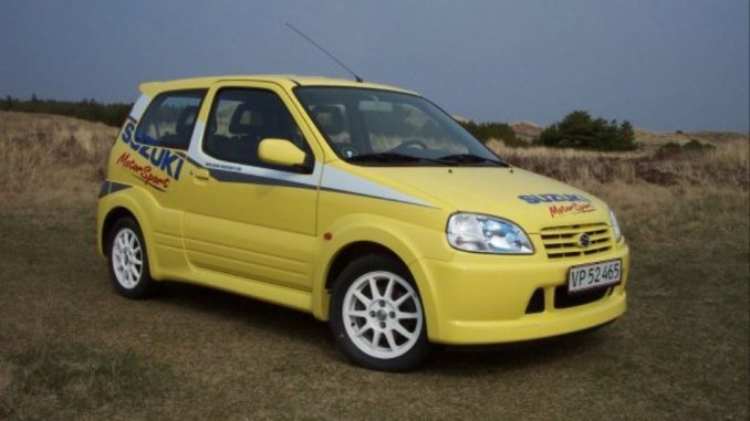 2004-Suzuki-Ignis-1.5-Sport-132414-678x381.jpg