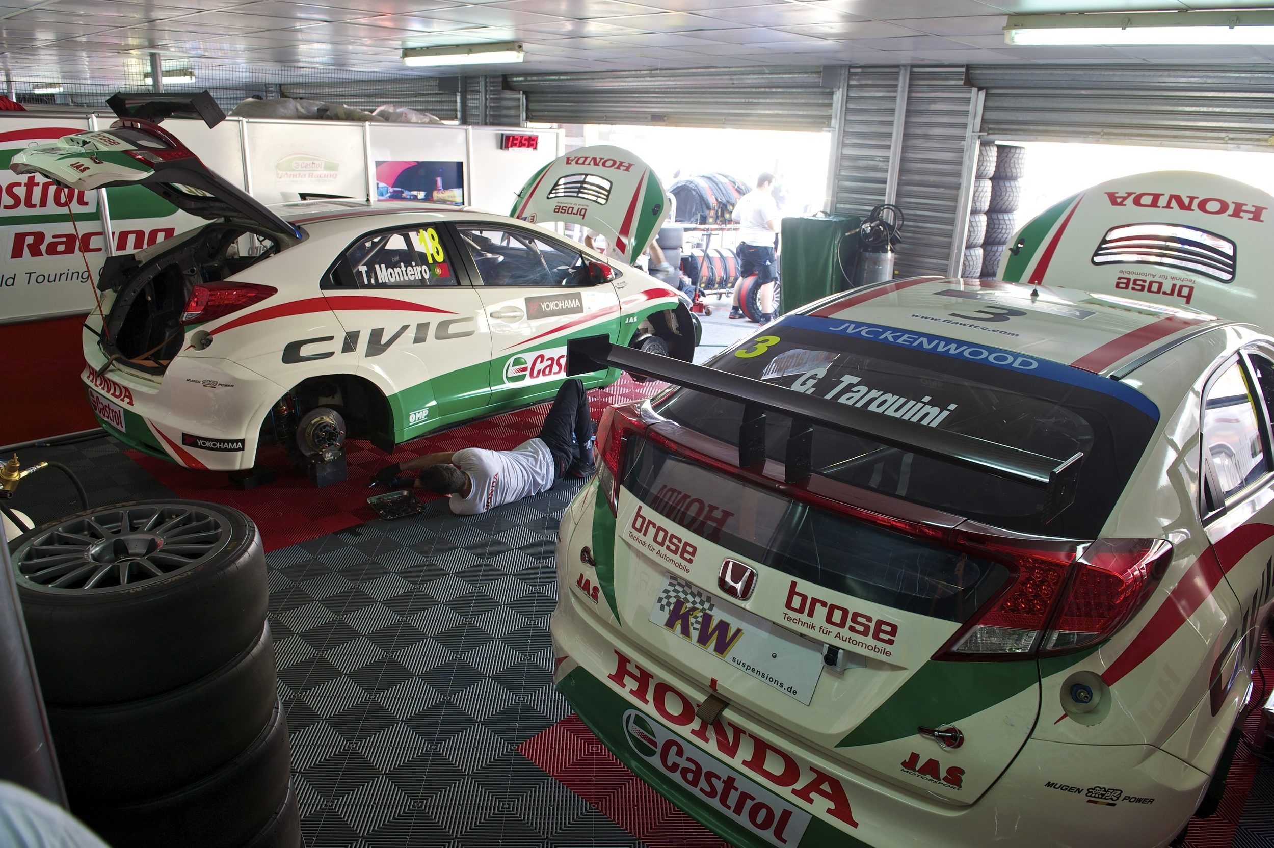 2013_wtcc_macau_china_-0916.jpg