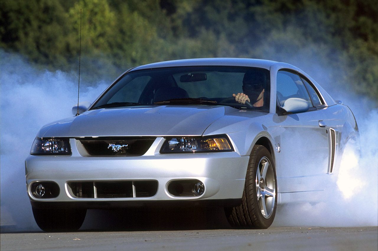 2003-mustang-svt-cobra.jpg