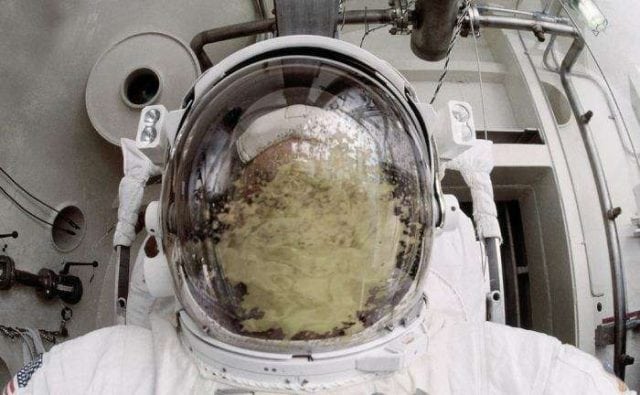 astronaut-barf-640x395.jpg