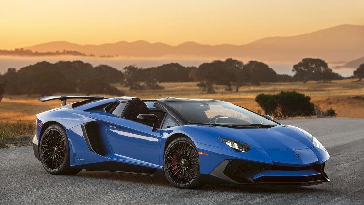 01-lamborghini-aventador-sv-roadster-1.jpg