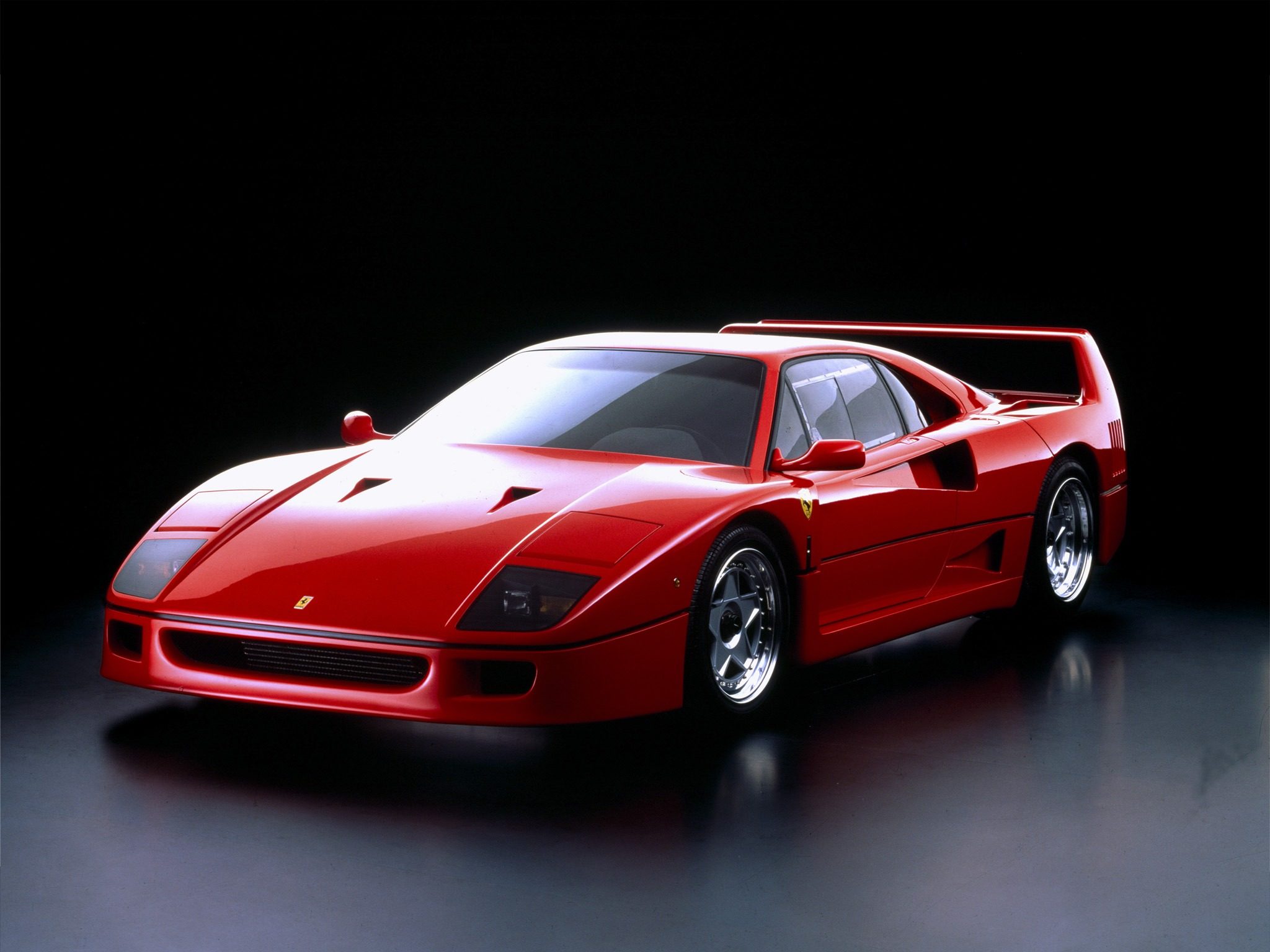 ferrari_f40_prototype_1.jpg