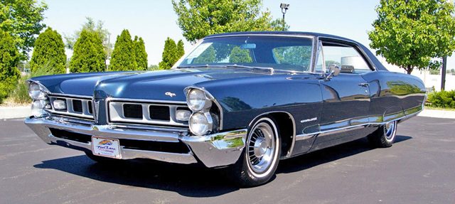 1965%20Pontiac%20Grand%20Prix%202%20Door%20Hardtop.jpg