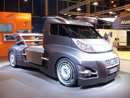 Fiat_Ducato_Truckster_Concept2.jpg