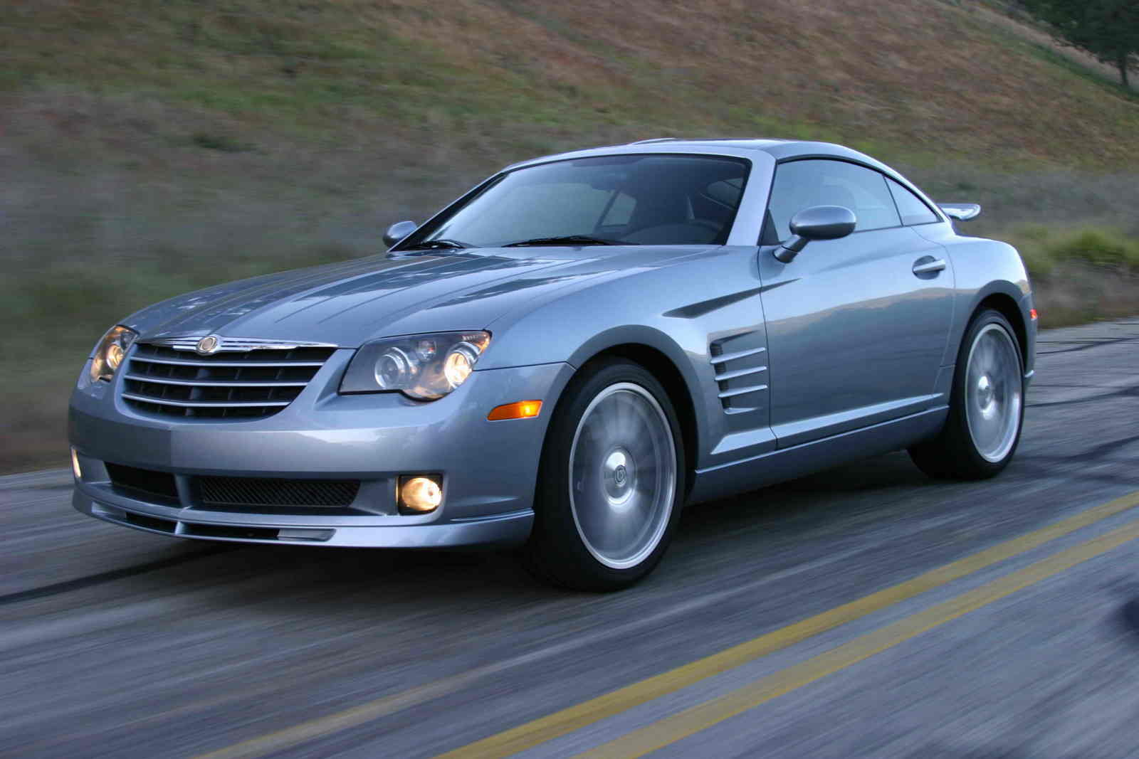 2005-chrysler-crossfire-s-3_1600x0w.jpg