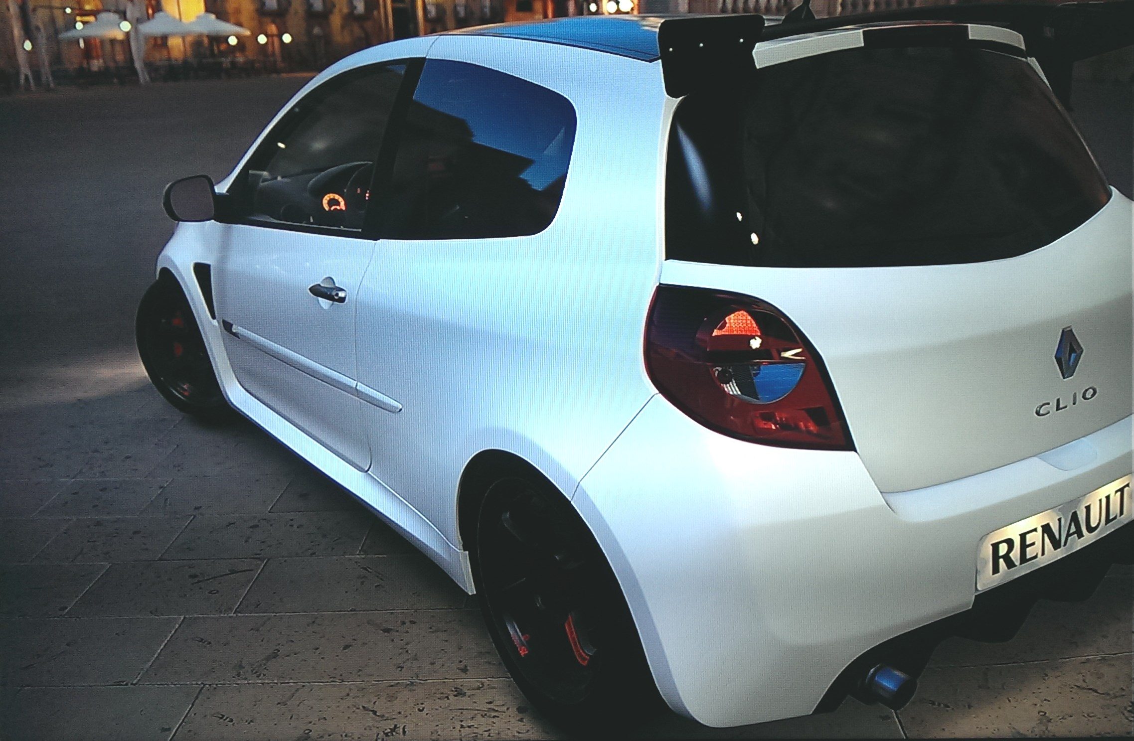 clio_cup_02.jpg