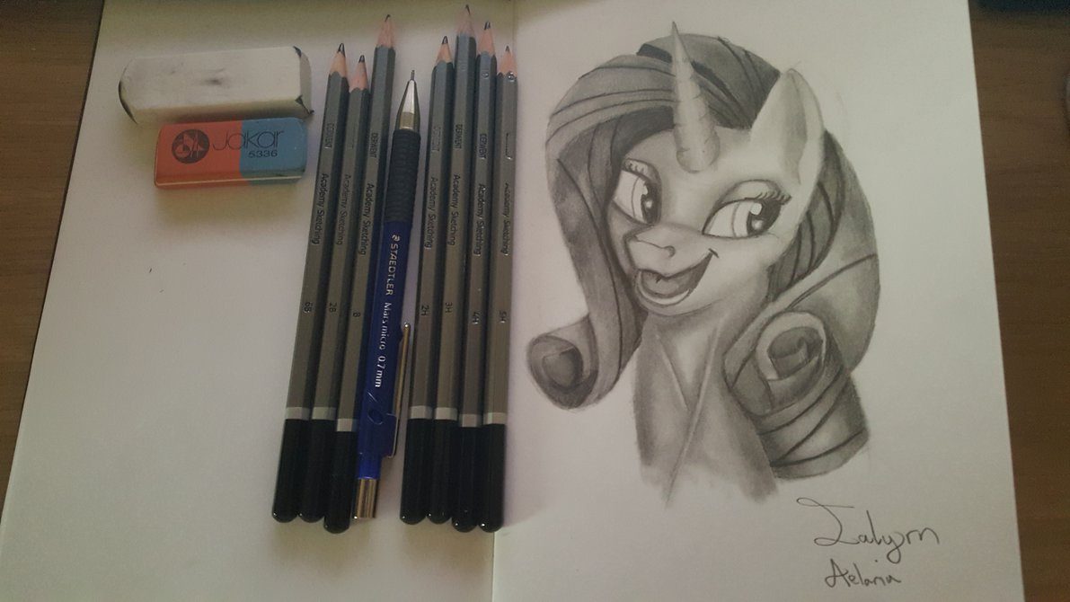 rarity_portrait___sketchbook_page_4_by_ialyrnaeloria-da7yulj.png