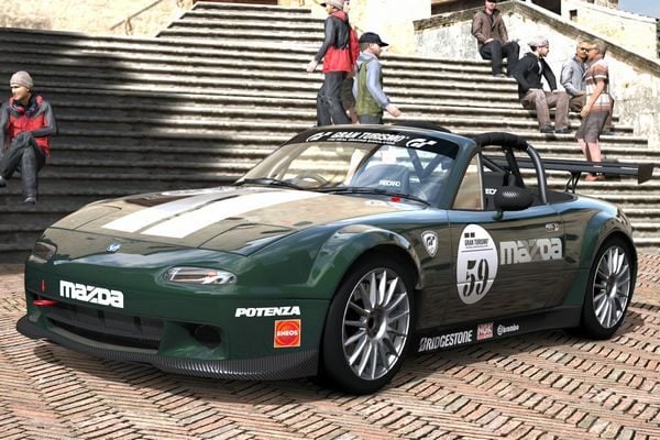 mazda_roadster_tc.jpg