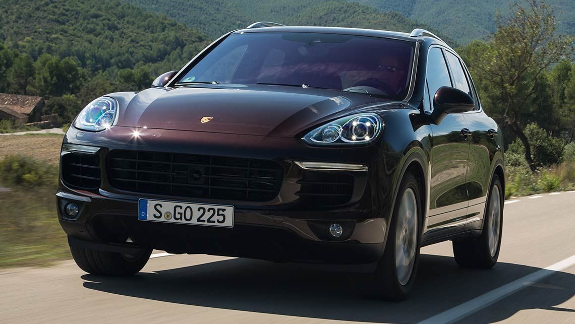 porsche-cayenne-s-2015-(4).jpg