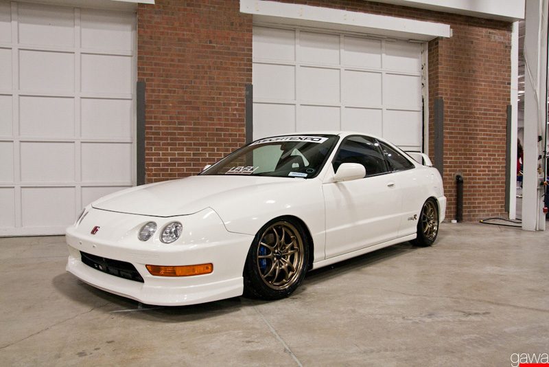 acura-integra-type-r-white-mugen-mf10l-bronze-21.jpg