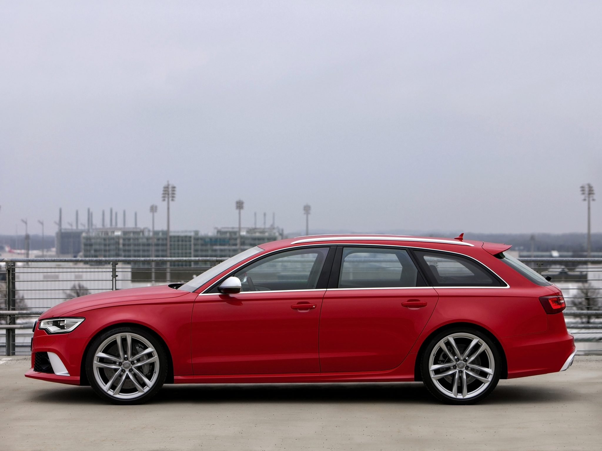 audi_rs6_avant_25.jpg