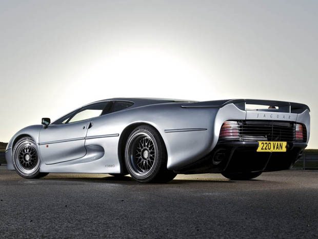 jagxj22020thanniv30011216-copy.jpg