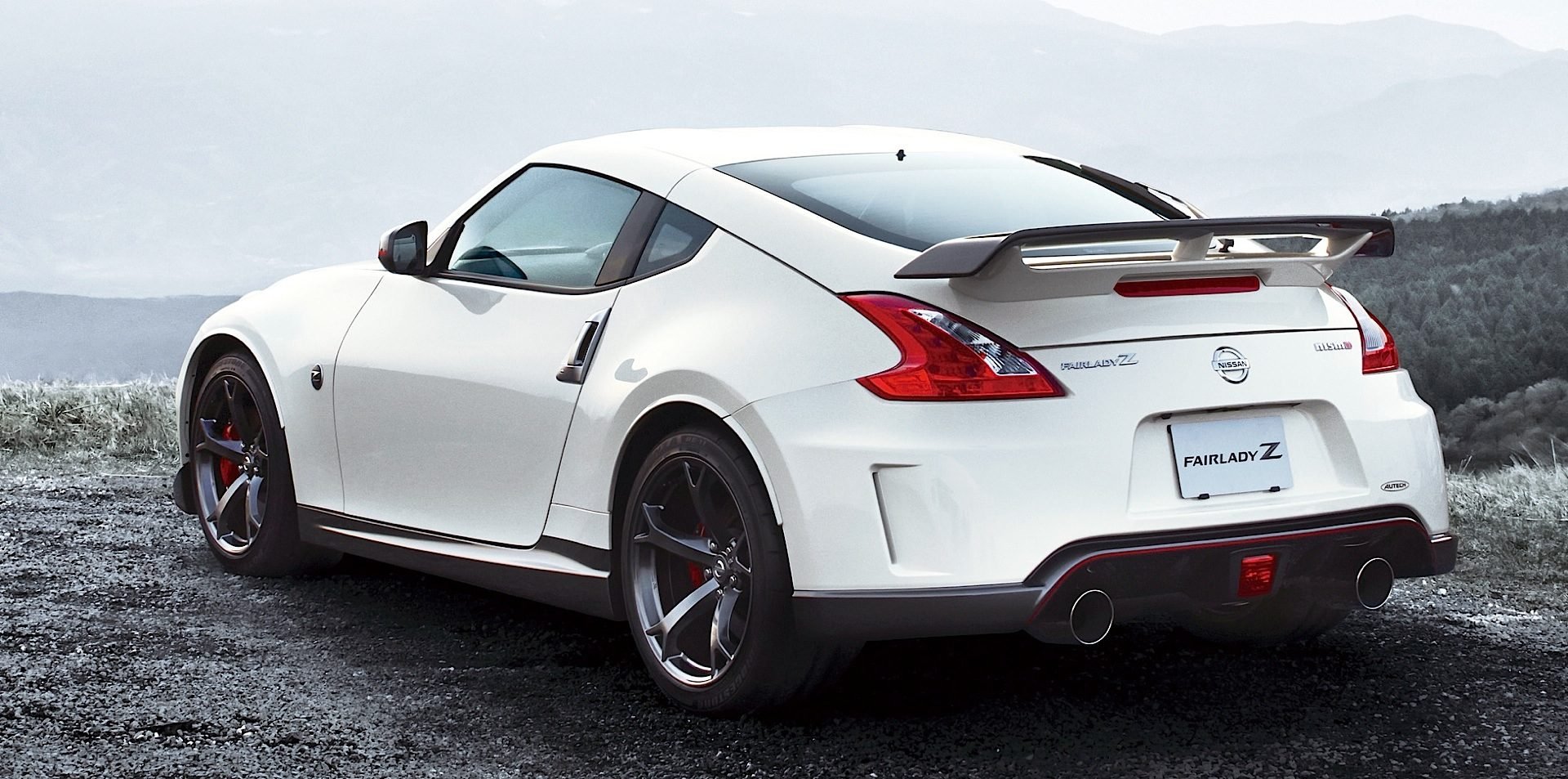 NISSAN-370z-Nismo-4935_5.jpg