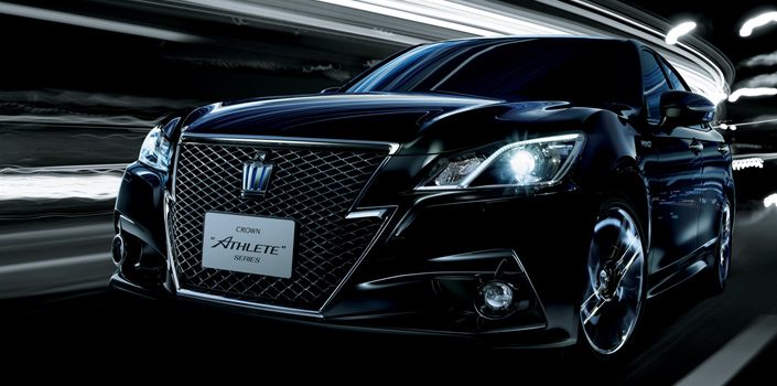 2014-toyota-crown-athlete-is-a-cool-sedan-you-cant-have-video-78596_4.jpg