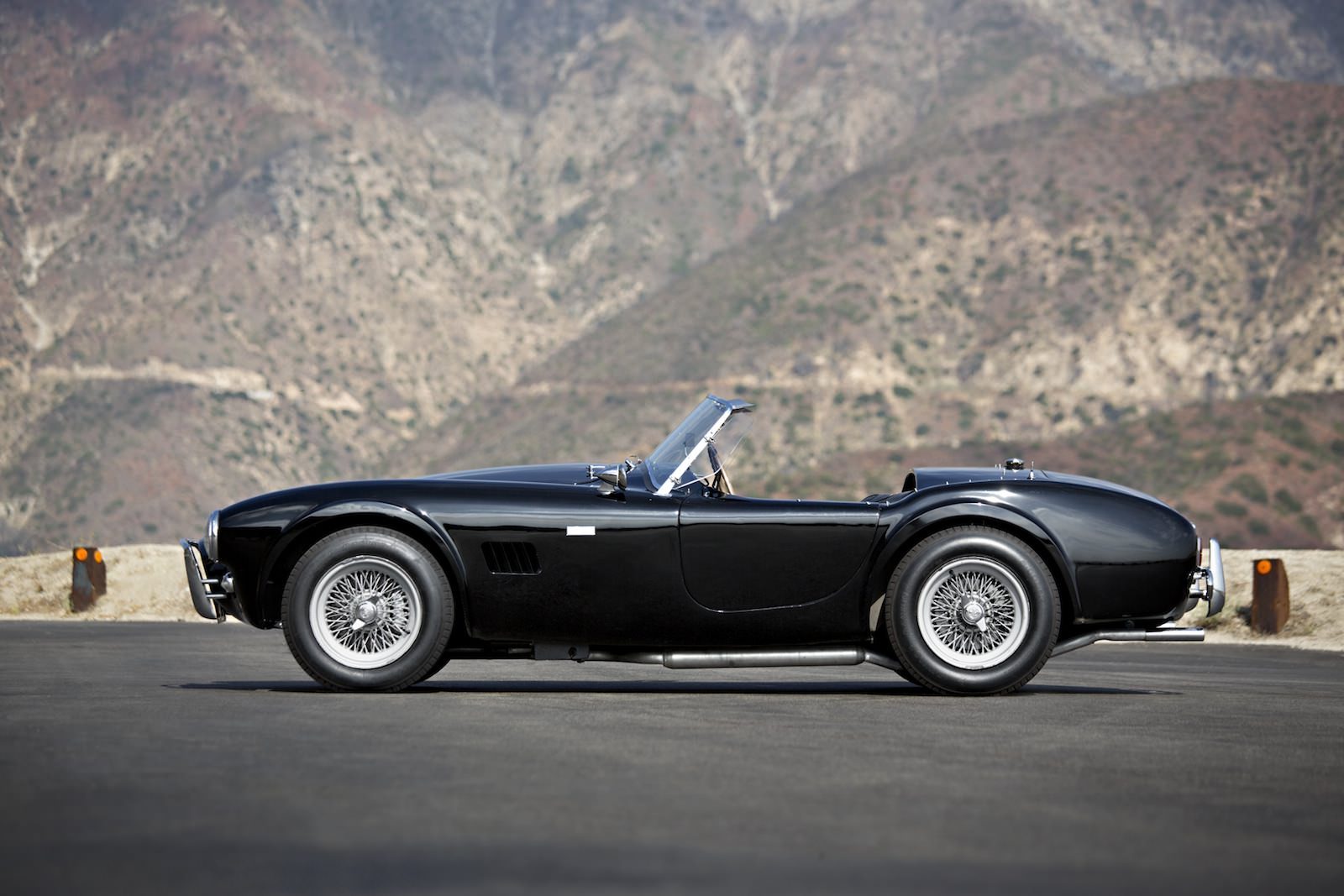 1965-Shelby-Cobra-289-2.jpg