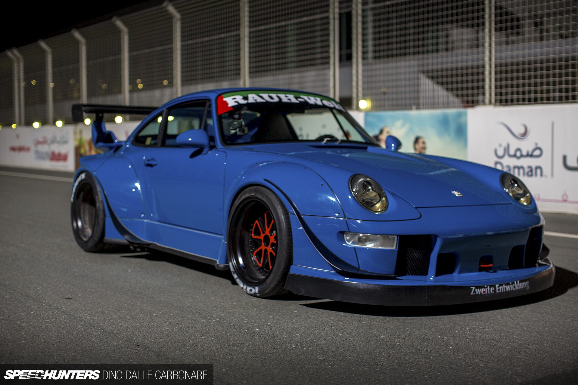 rwb_emirates_dino_dalle_carbonare_07.jpg