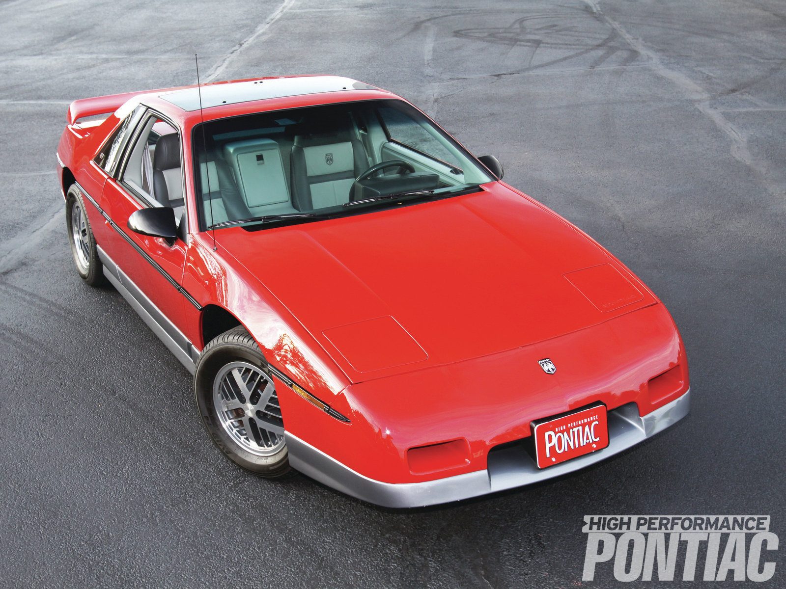 1985-pontiac-fiero-gt-front-hood.jpg