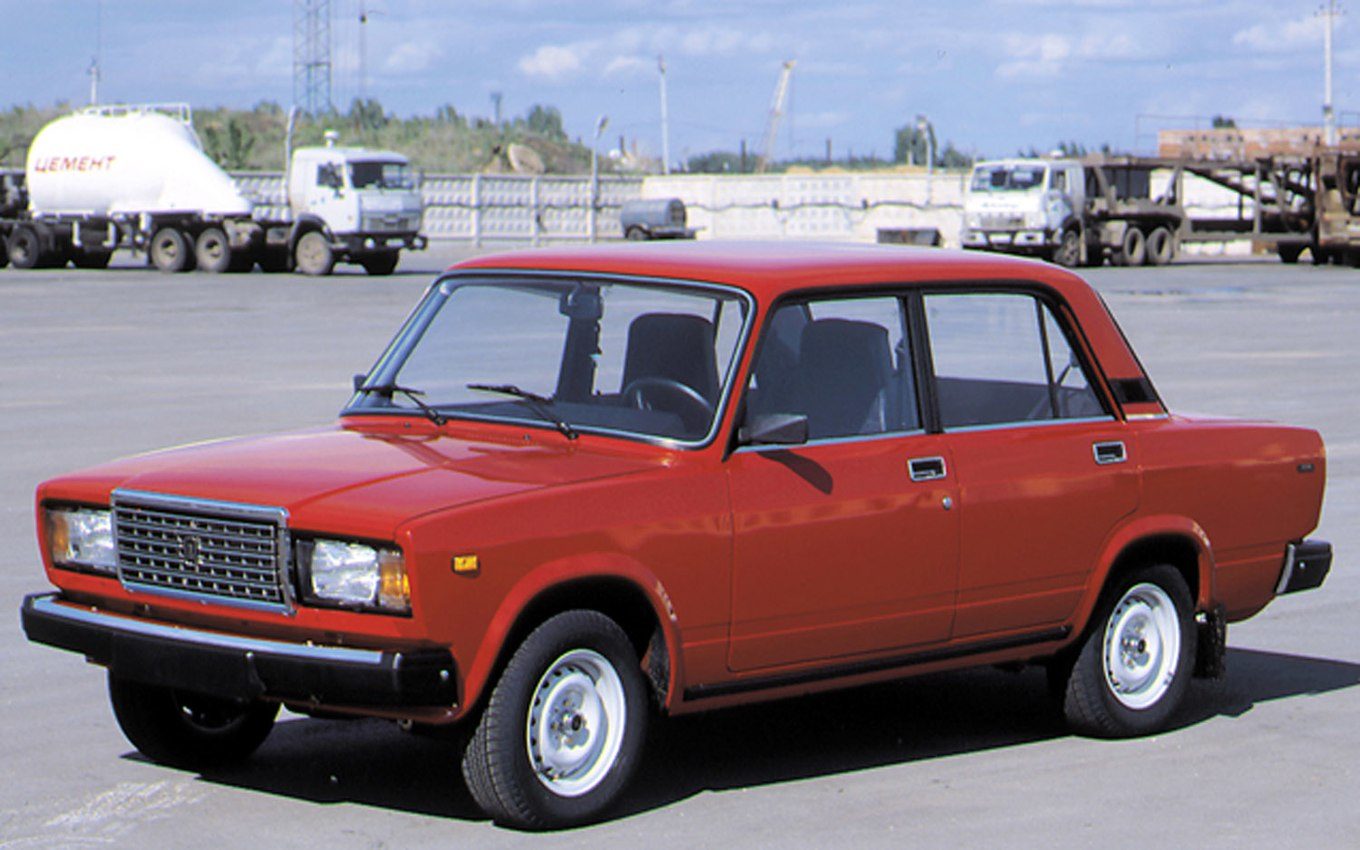 Lada-Riva-front-three-quarter-red.jpg