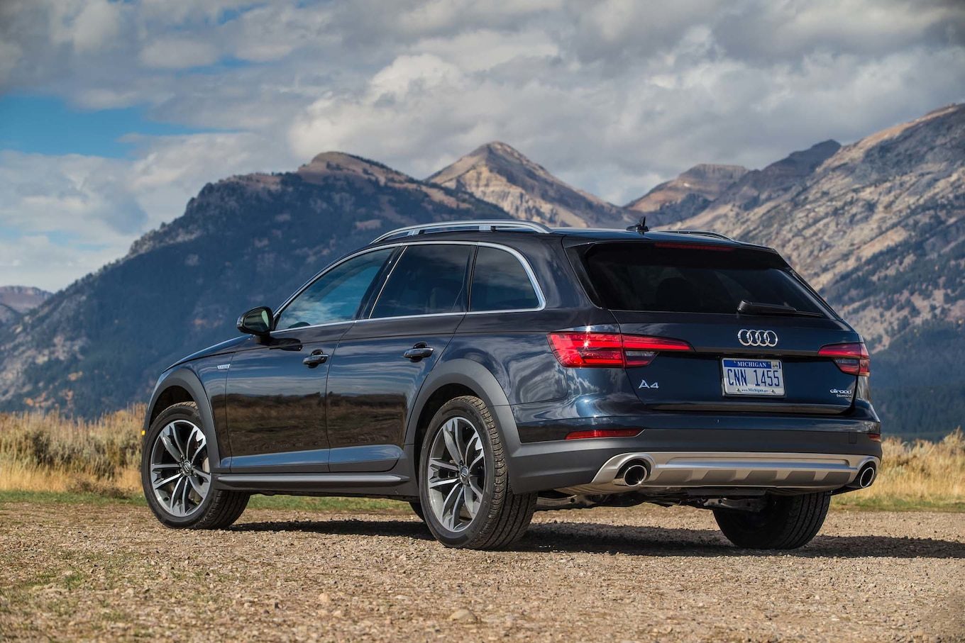 2017-Audi-A4-Allroad-rear-three-quarter-06.jpg