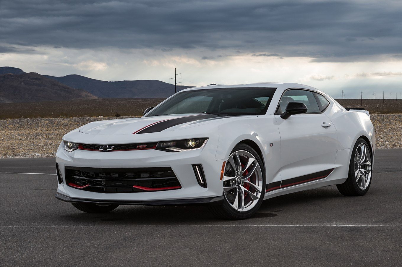 2017-Chevrolet-Camaro-RS-2LT-V-6-Performance-Parts-front-three-quarter-02.jpg