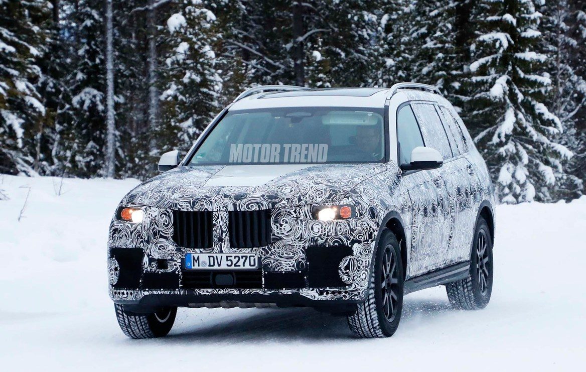 BMW-X7-prototype-front-three-quarter.jpg