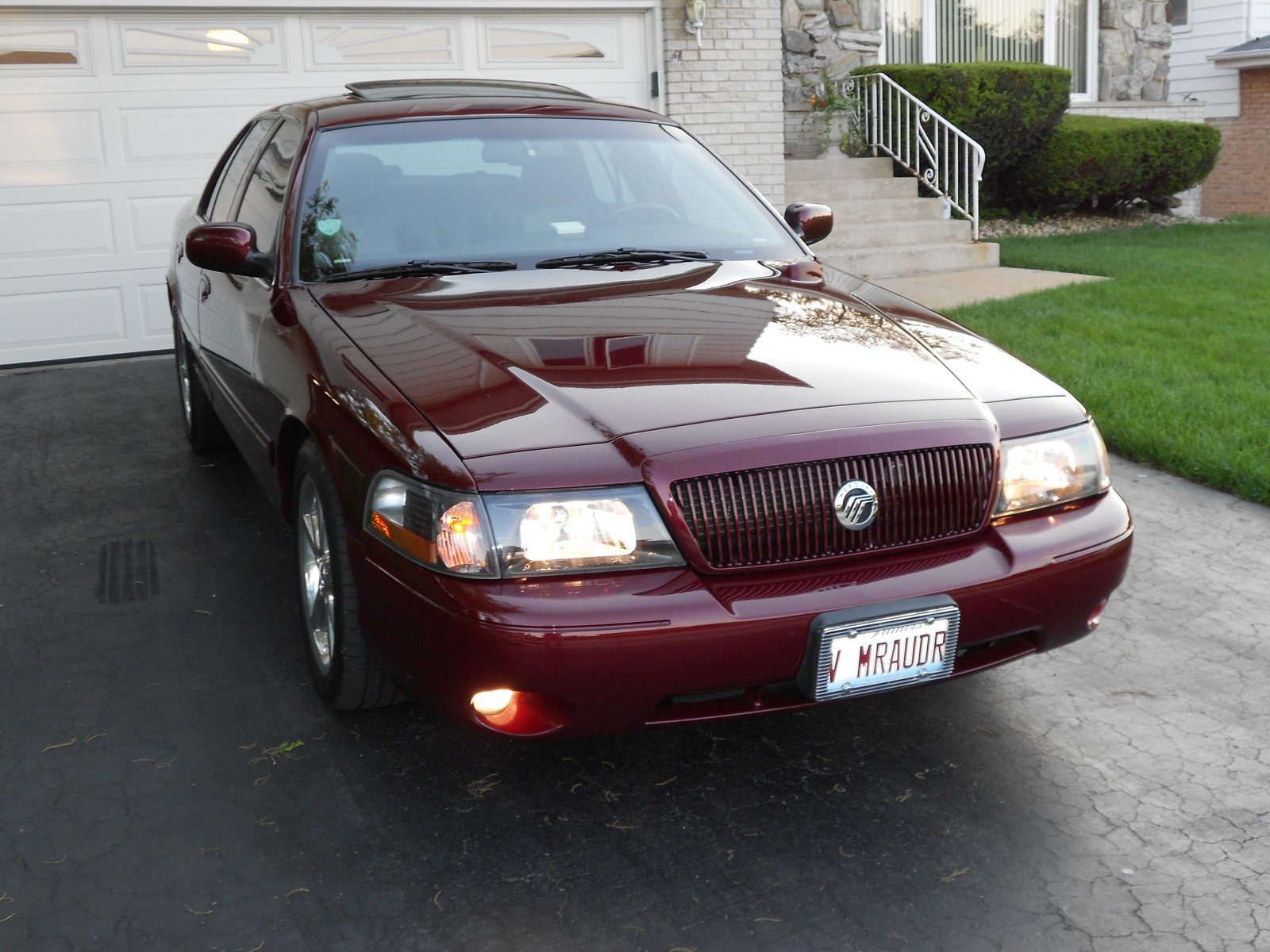 2004_mercury_marauder_4_dr_std_sedan-pic-8868080409370006711.jpeg