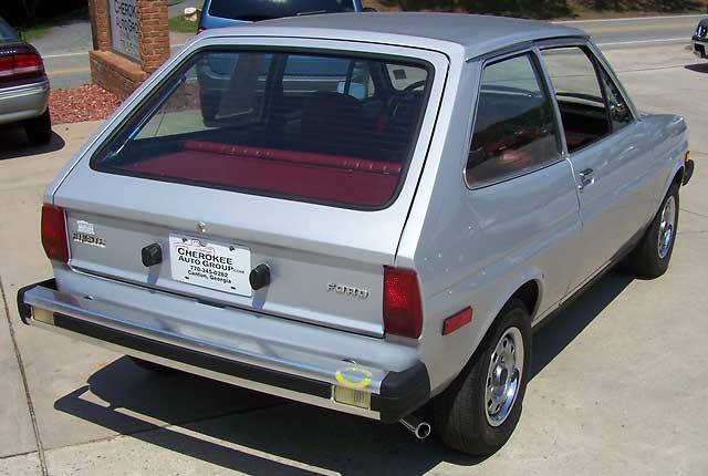 1978_Ford_Fiesta_21.jpg