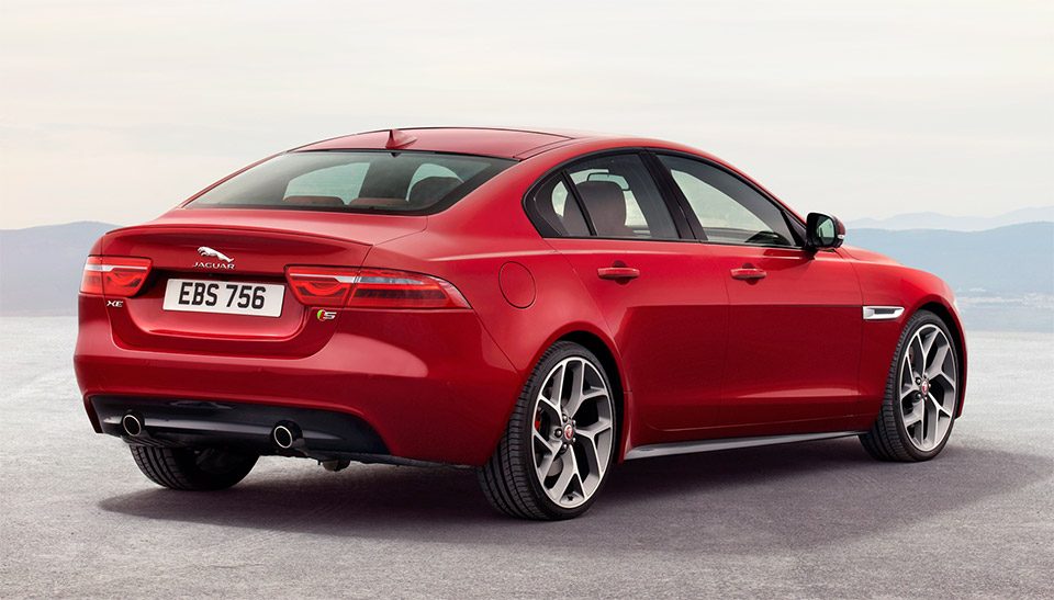 2016_jaguar_xe_s_sedan_3.jpg