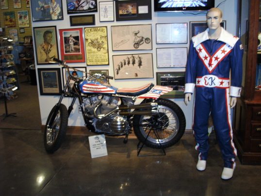 evel-knievel.jpg