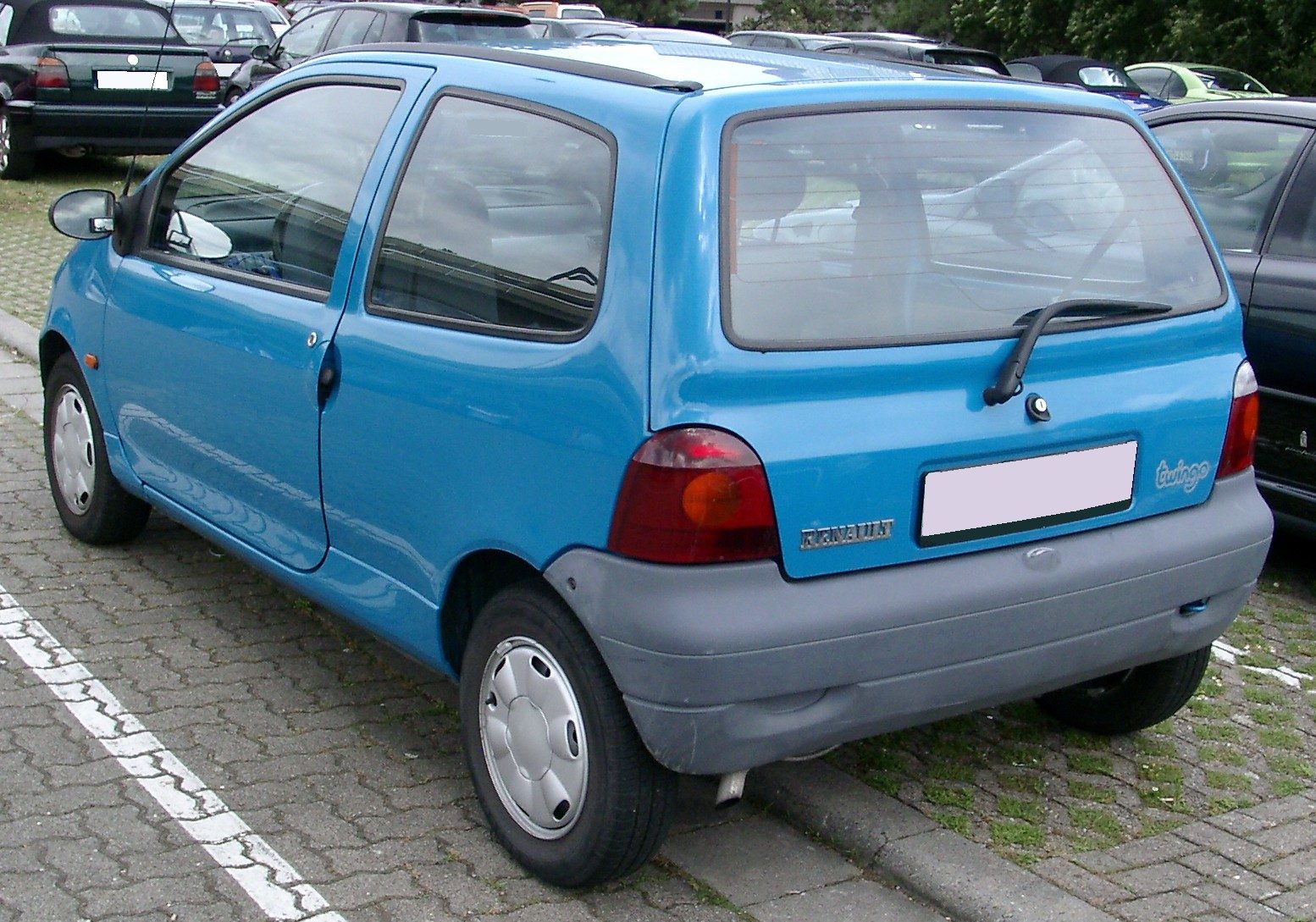 Renault_Twingo_rear_20080709.jpg