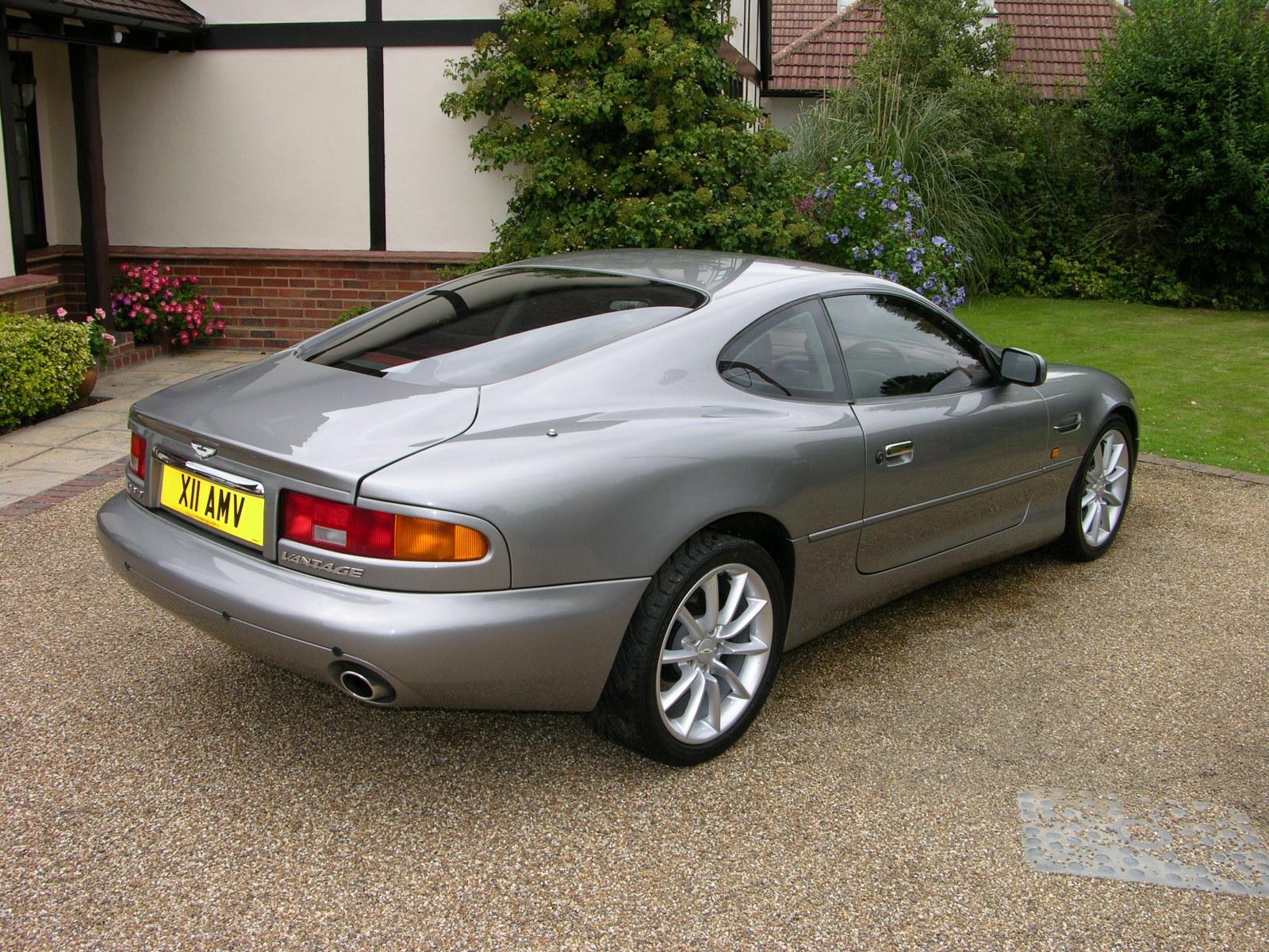 Aston_Martin_DB7_V12_Vantage_-_Flickr_-_The_Car_Spy_(5).jpg