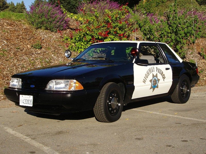 1987-1993_Ford_Mustang_Police_Car.jpg