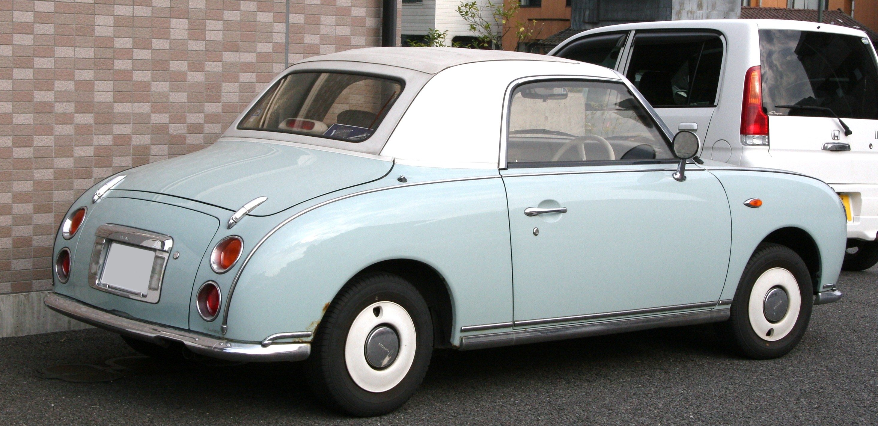 Nissan_Figaro_rear.jpg
