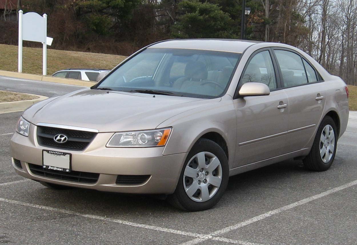 2006-2007_Hyundai_Sonata.jpg