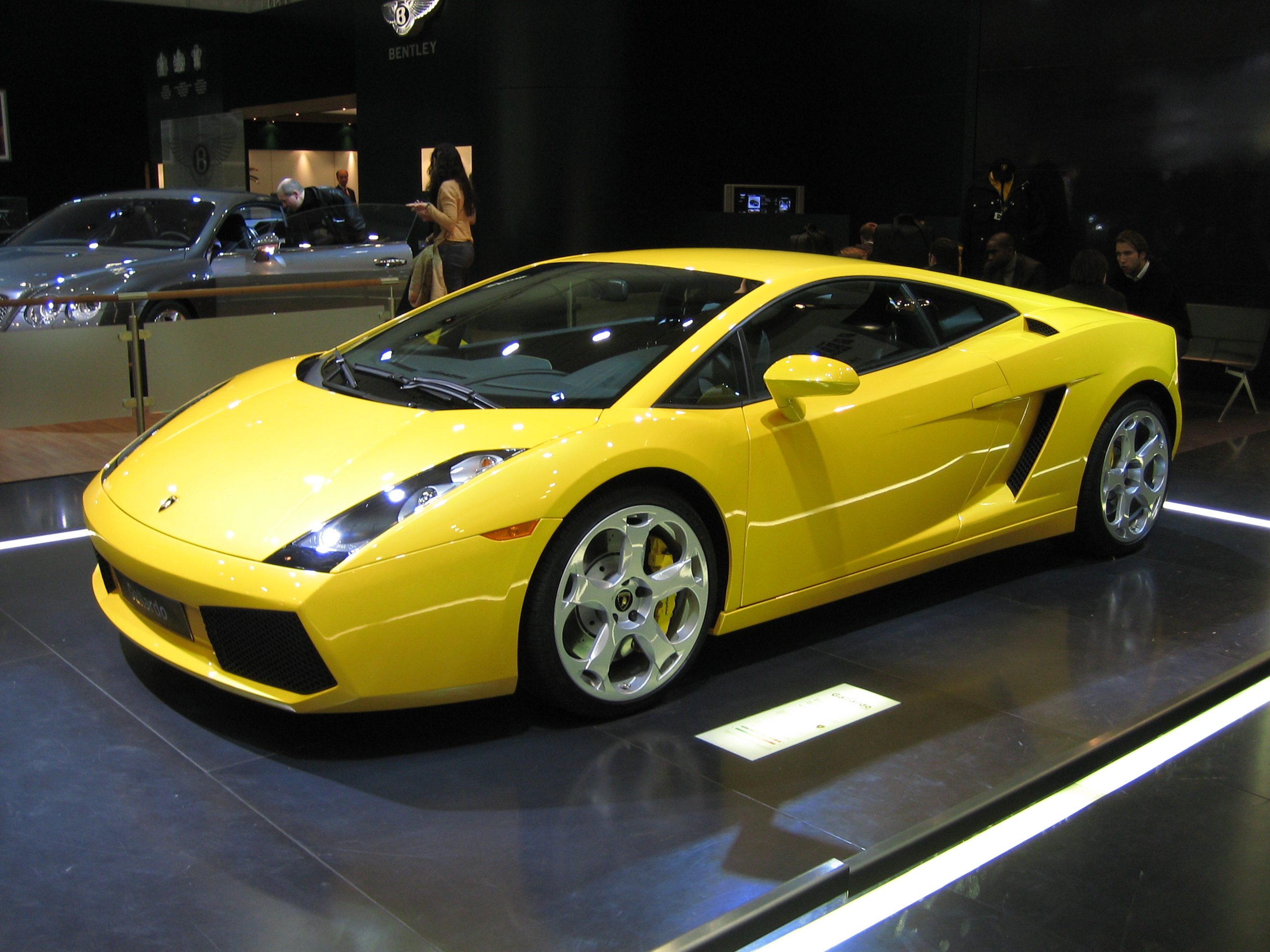 Lamborghini_Gallardo_3.jpg