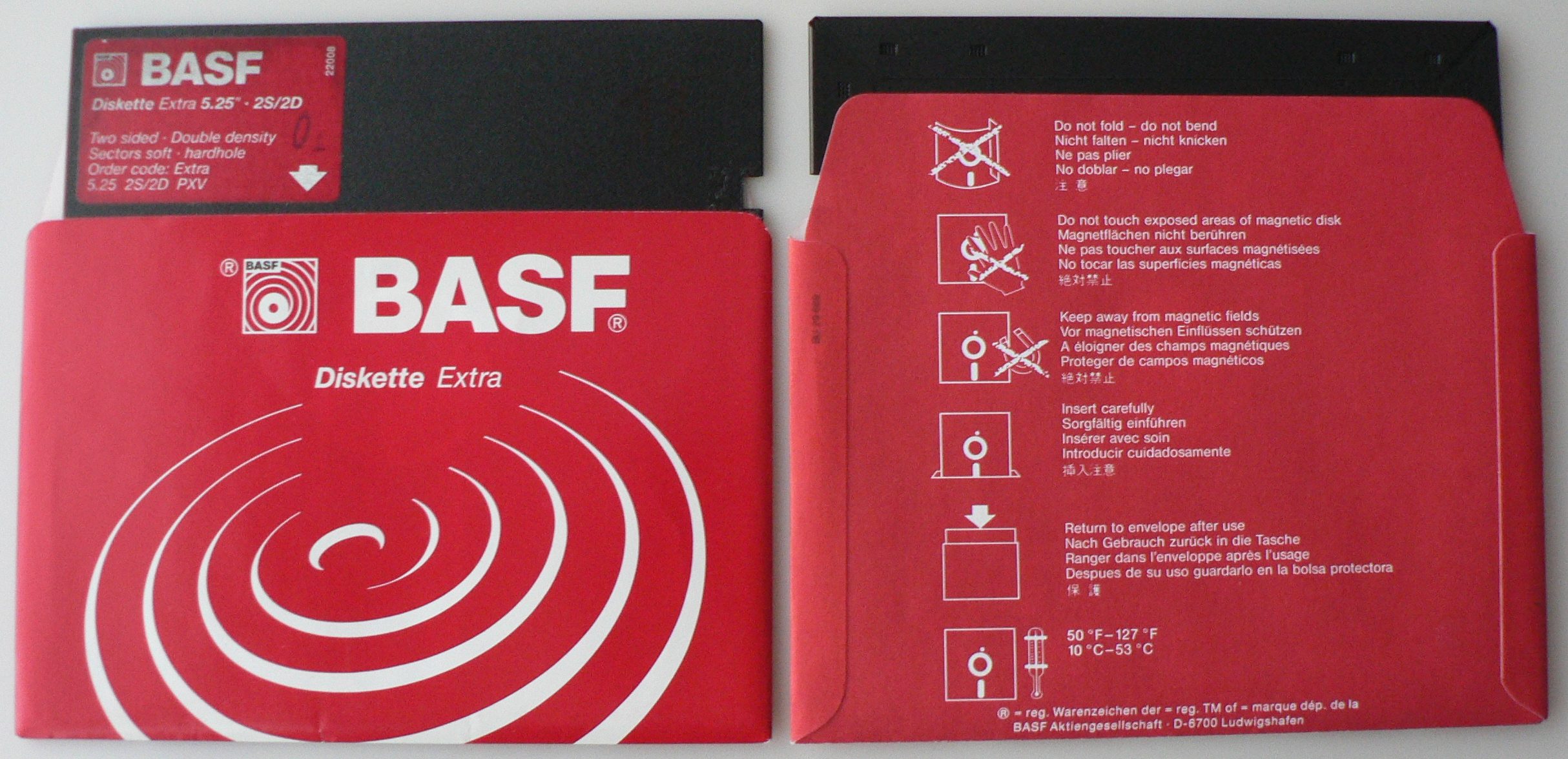 BASF_5%C2%BC-inch_diskette.JPG