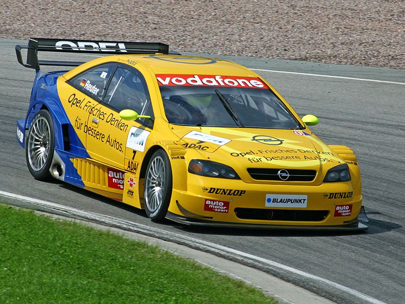 Manuel_Reuter_DTM%28ThKraft%29.jpg