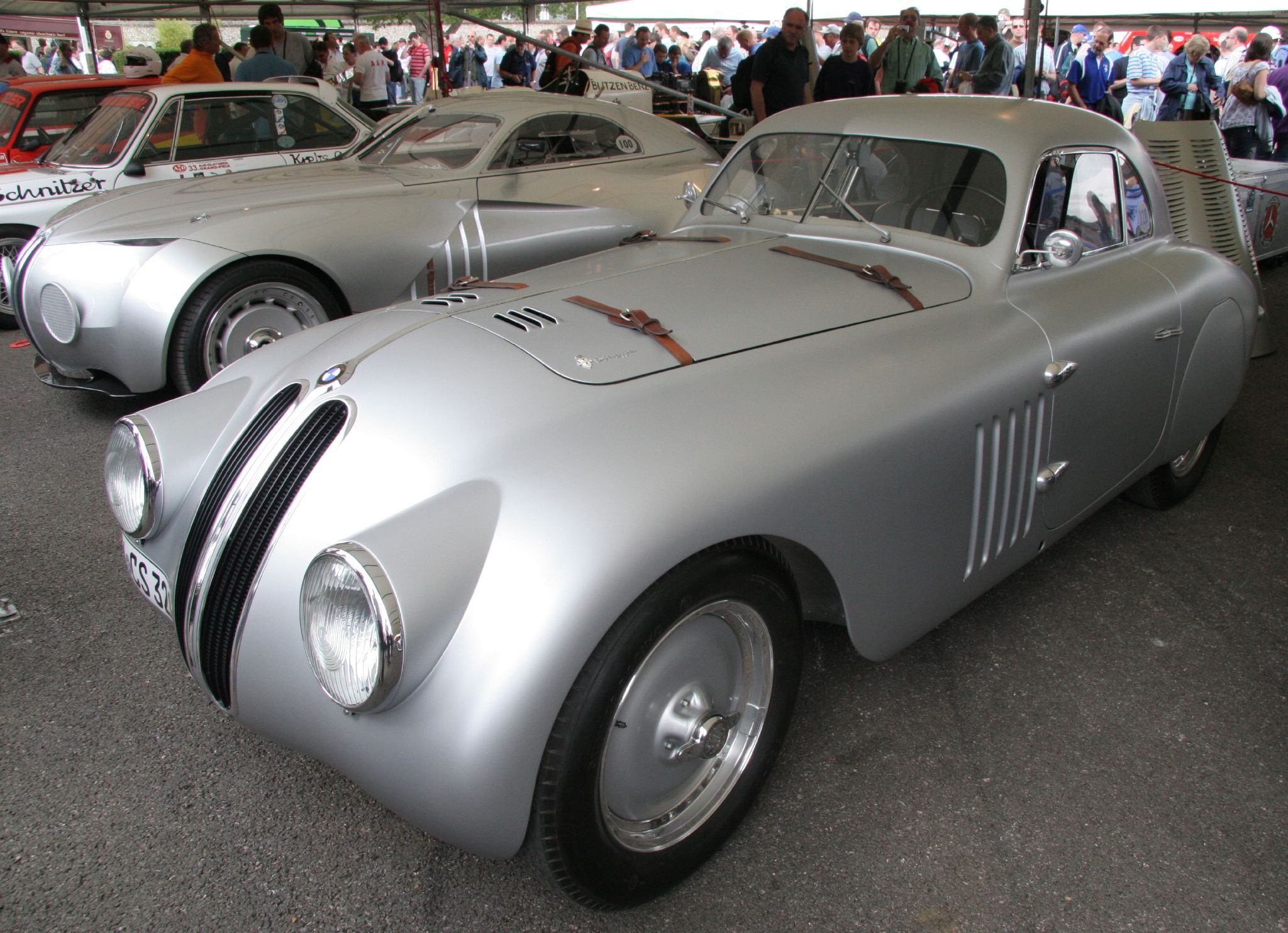 BMW_328_Mille_Miglia_Touring_Coup%C3%A9_1939_-_Flickr_-_exfordy.jpg