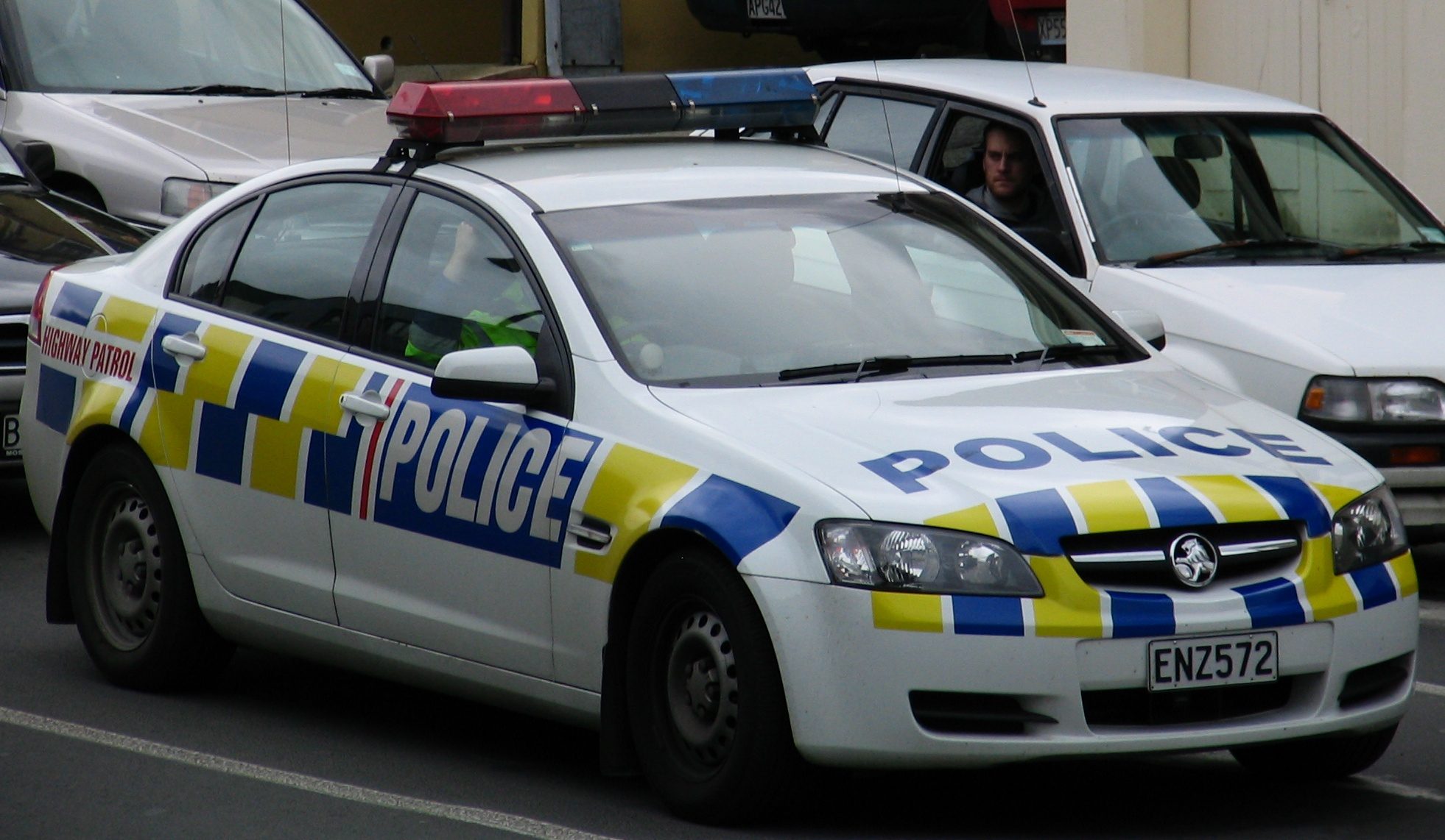 NZ_Police_highway_patrol_car,_London_St,_Dunedin,_NZ.jpg