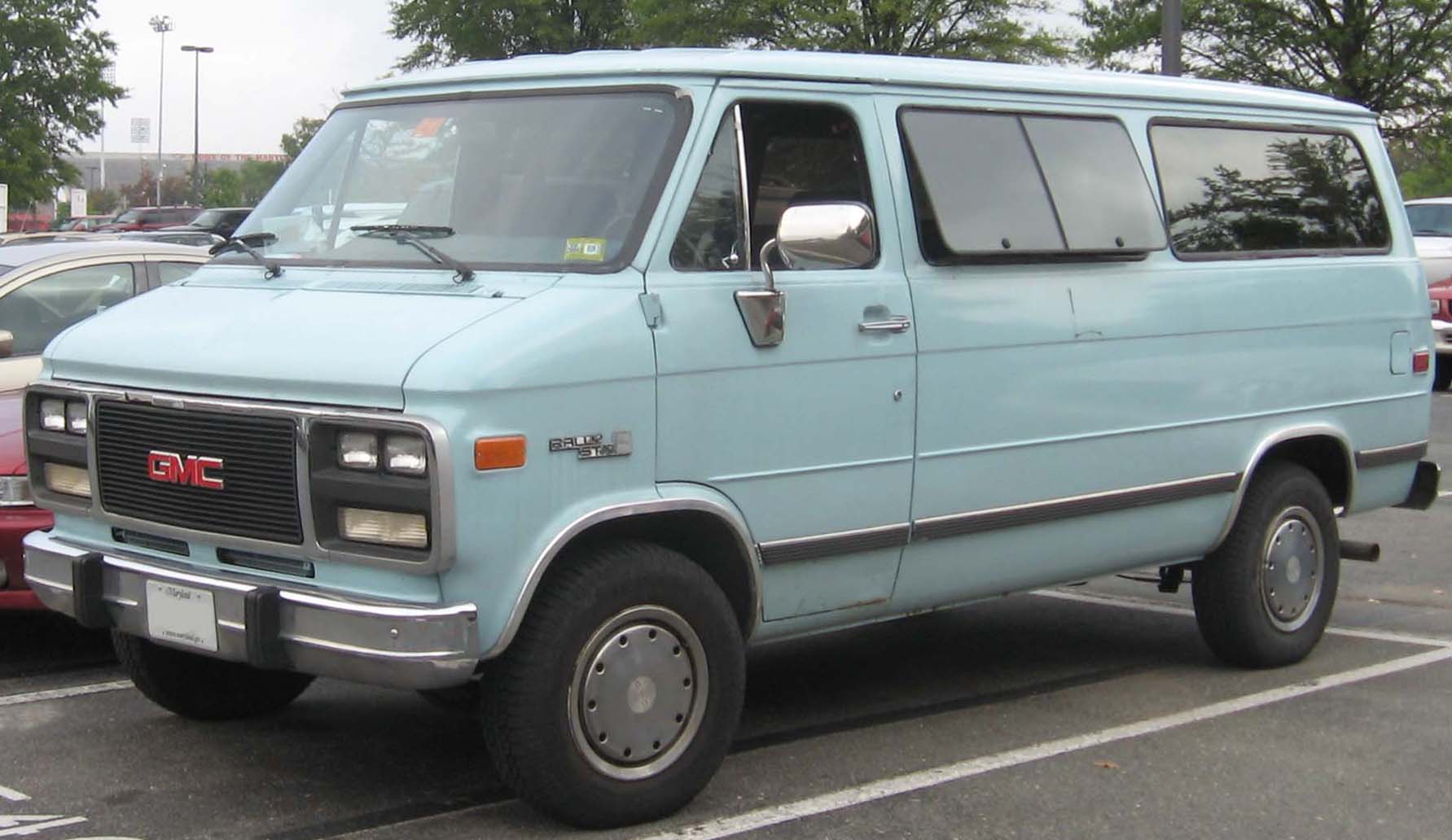 GMC-Vandura-Rally.jpg