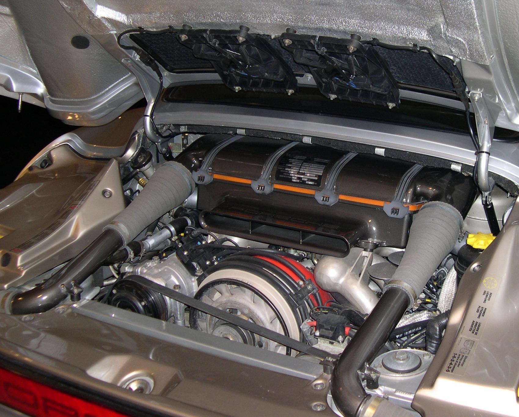 Porsche_959_engine.jpg