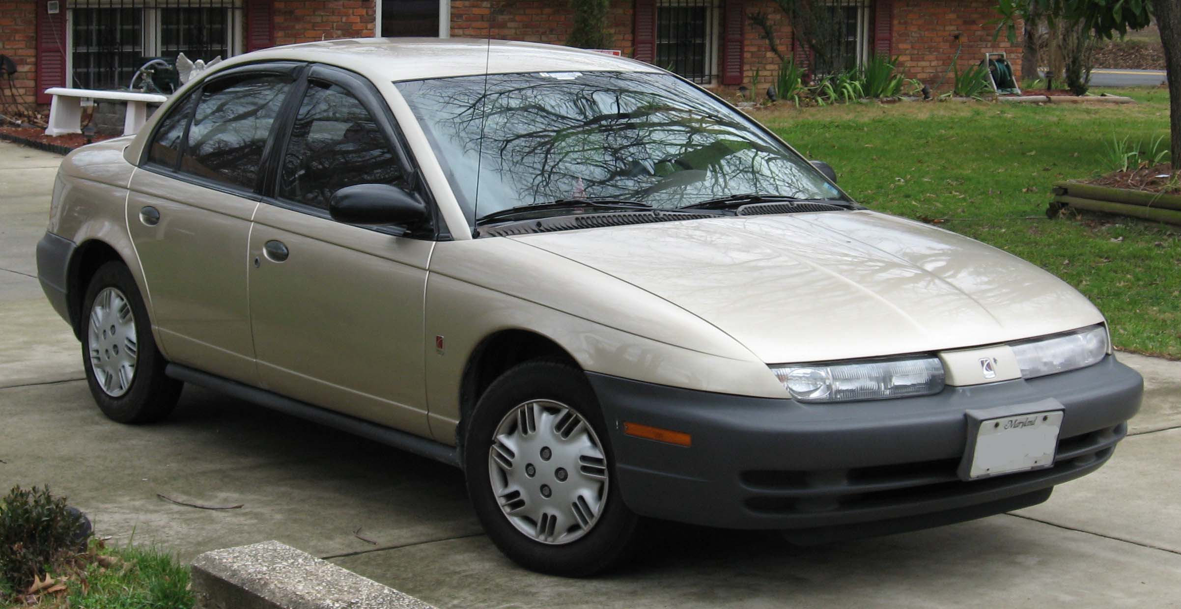 96-99_Saturn_SL.jpg