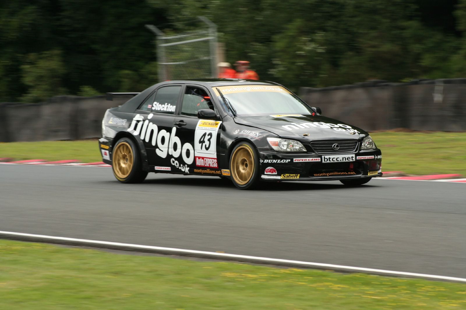 Chris_Stockton_2007_BTCC_Oulton_Park.jpg