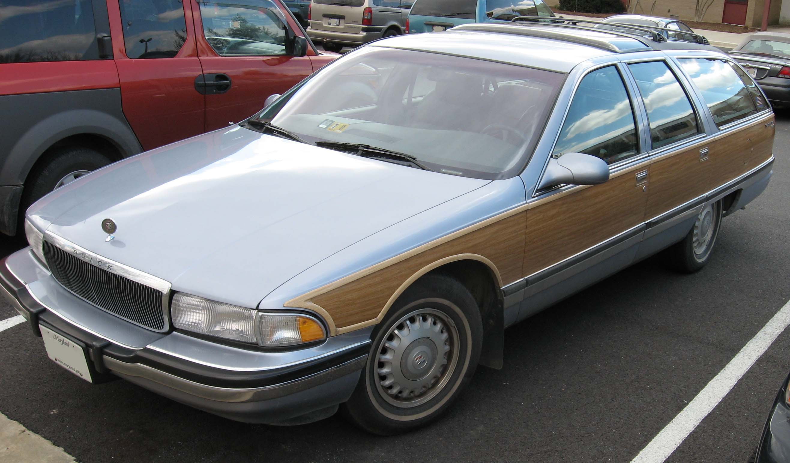 91-96_Buick_Roadmaster_Estate_Wagon.jpg