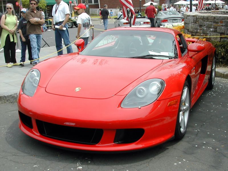 Porsche_Carrera_GT.jpg