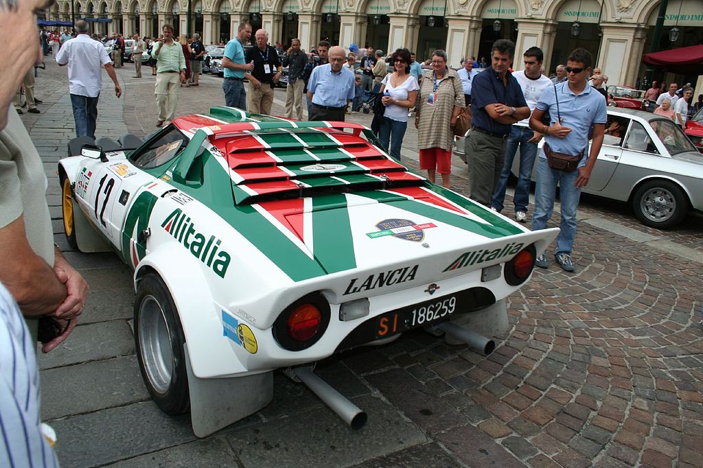 1024px-Lancia_Stratos_HF_02.jpg