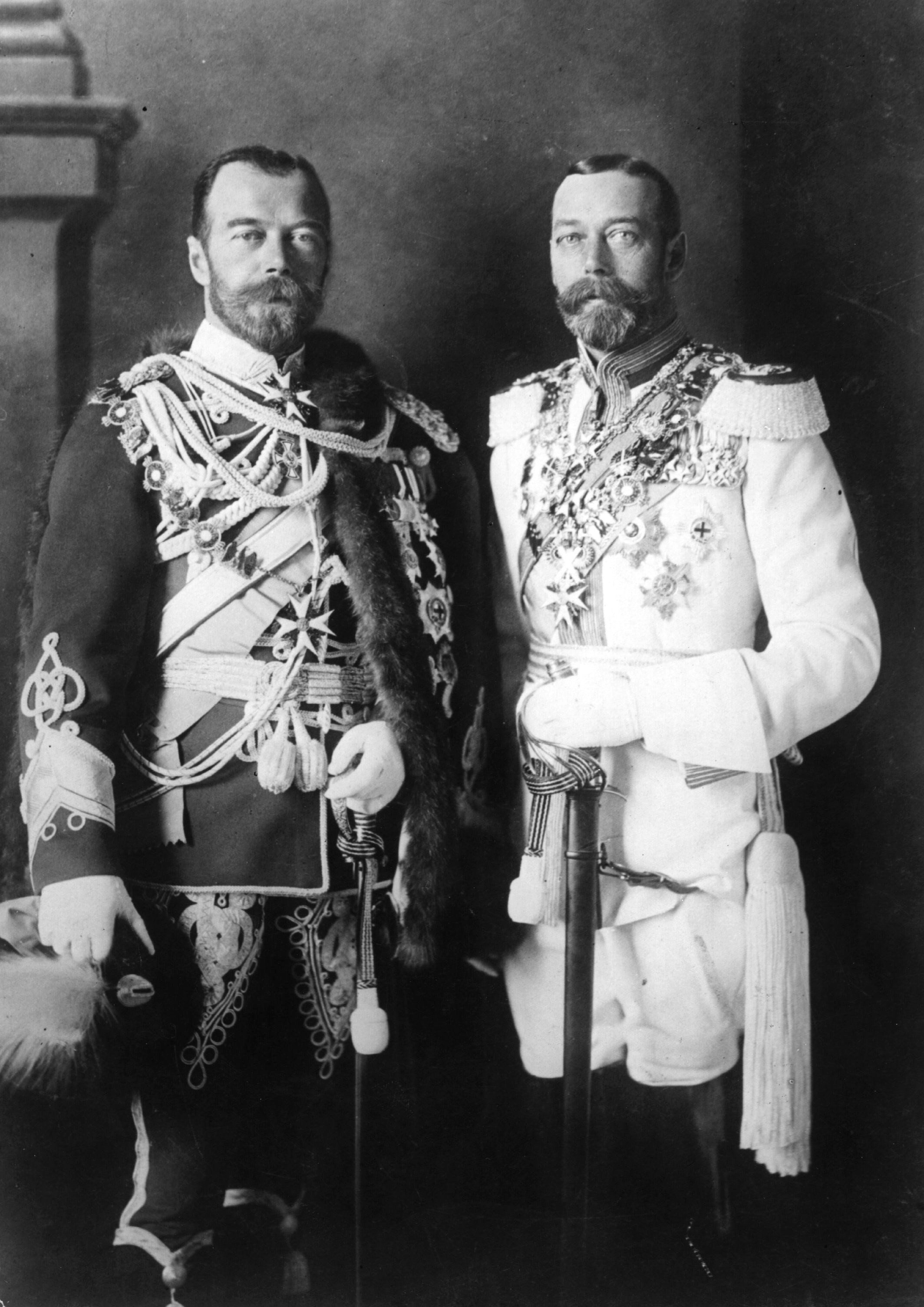 Tsar_Nicholas_II_%26_King_George_V.JPG