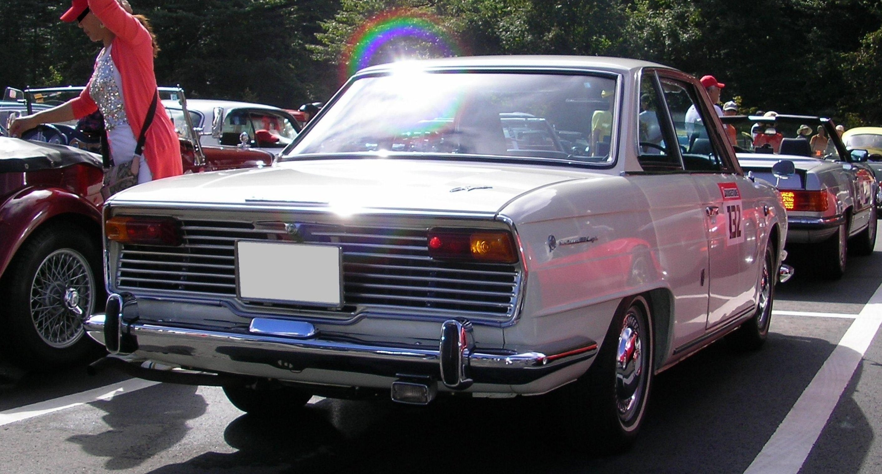 Hino_Contessa_1300_coupe%28tail%29.jpg